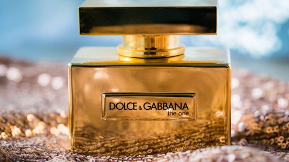 Super Lengkap: 30 Kata Kata Promosi Parfum Bikin Pengen Beli