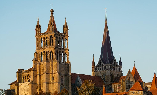 Keindahan Lausanne Cathedral